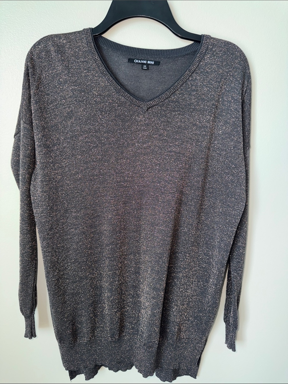 Gianni Bini Women's V-Neck Metallic Charcoal/Bronze Sweater